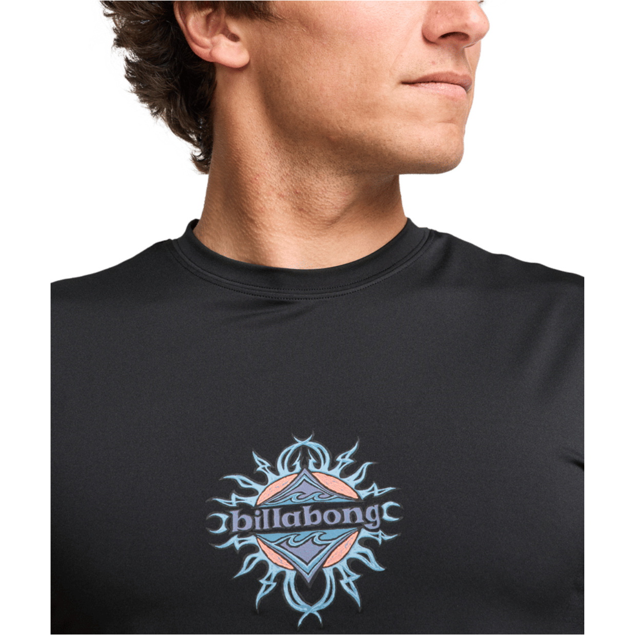 2026 Billabong M&auml;nner Solar Flare  Locker Sitzendes, Kurzärmeliges Lycra-Trikot EBYWR03028 - Black